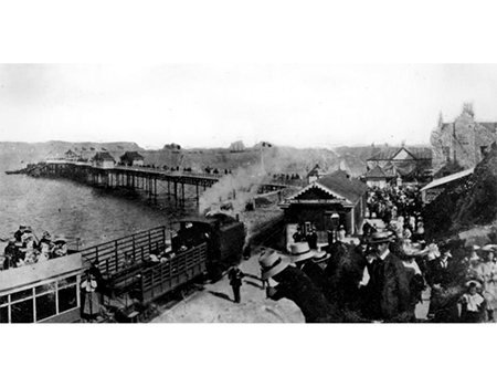 Mumbles Train (steam) at the pier